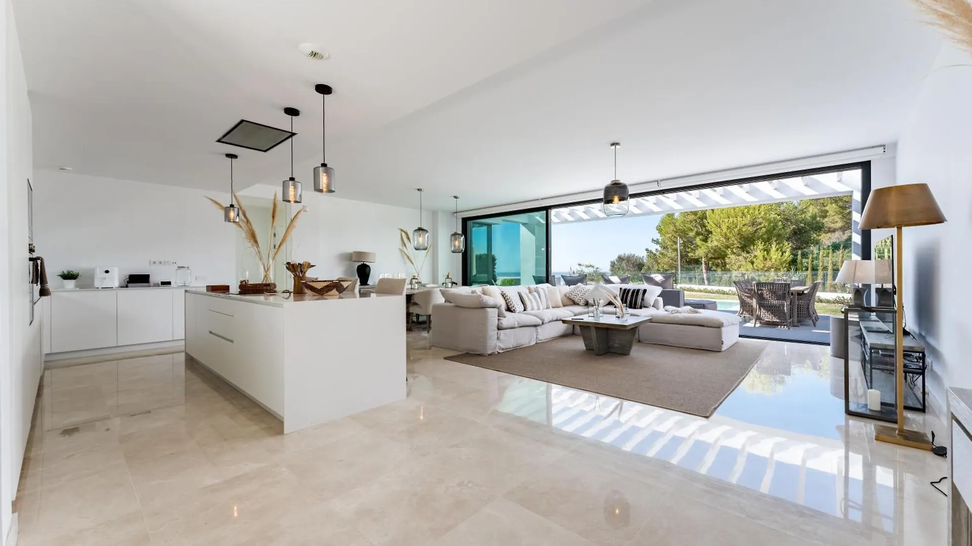 Lujosa Villa Con Vistas Al Mar Marbella 0*,  Spain